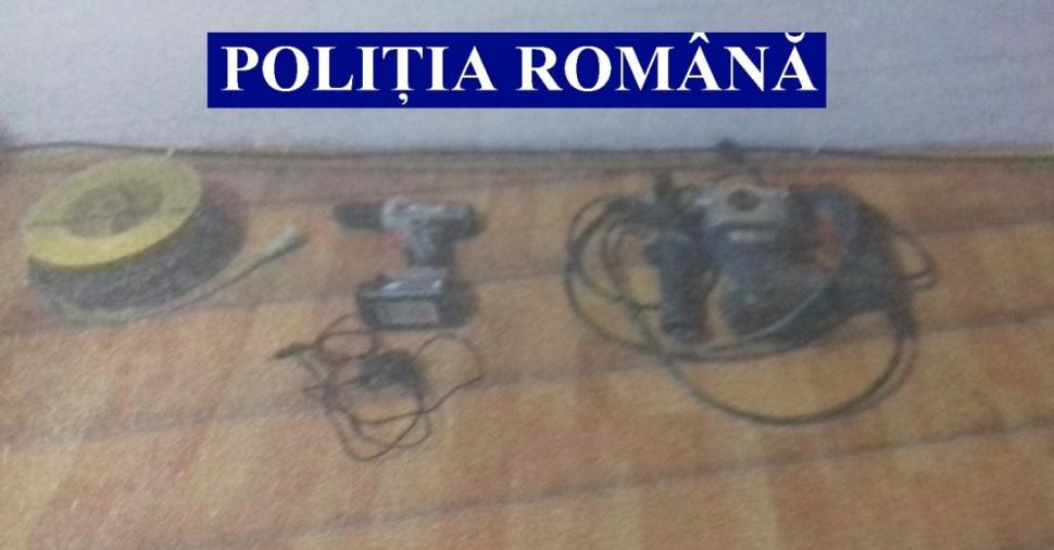 Patru persoane bănuite de furt calificat în Telorman, reţinute în urma reportajelor prezentate la Antena 3 748754