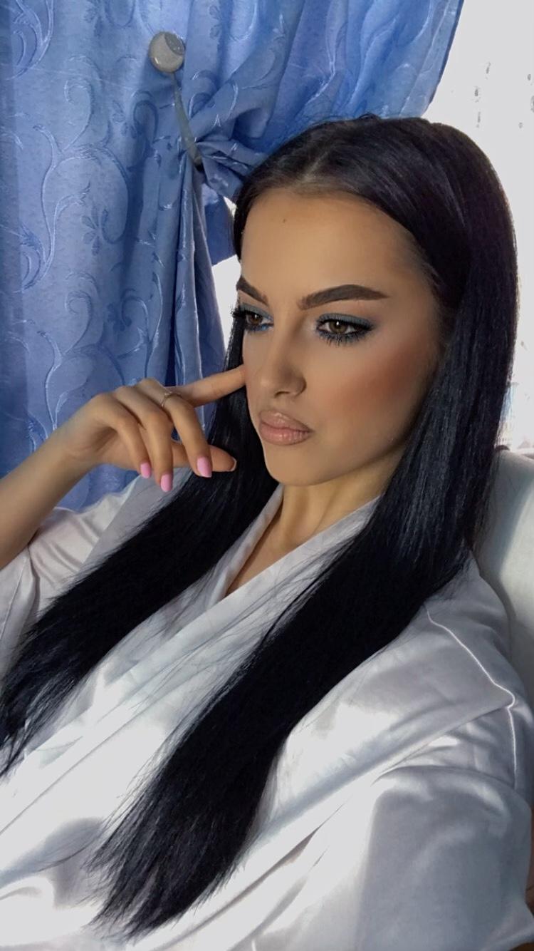 A murit Daniela, tânăra izbită de un copac în timp ce era trasă cu un colac pe zăpadă, în Negreşti-Oaş 748897