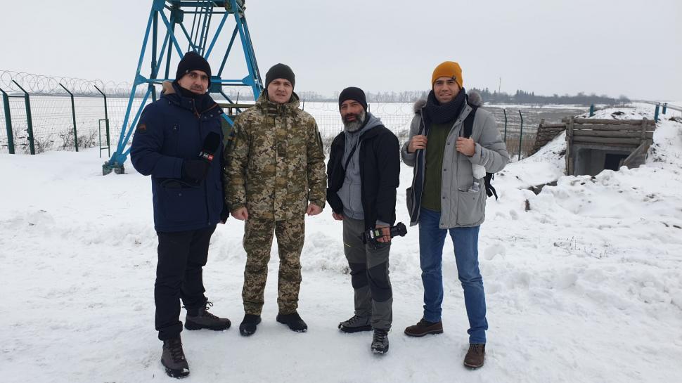 Antena 3 în direct, de pe linia frontului: "Suntem pregătiţi moral pentru orice scenariu, suntem pregătiţi să ne apărăm ţara" 749087