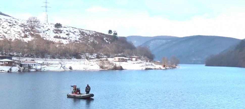 Doi copii au căzut în Râul Bistrița. Operaţiune de salvare dramatică