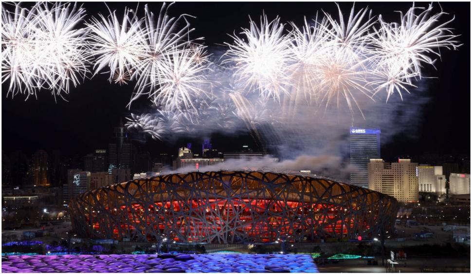 Președintele Chinei a deschis oficial Jocurile Olimpice de iarnă de la Beijing. Imagini impresionante de la ceremonie 749027