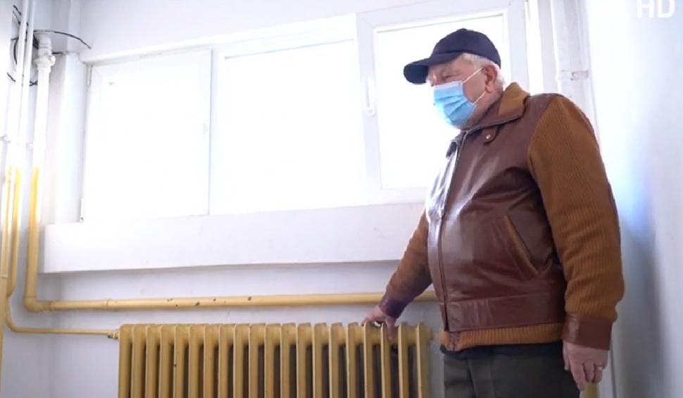 "Ne-am săturat să stăm în frig. Ni se îmbolnăvesc copiii la 16 grade" | Bucureştenii cer demiterea lui Nicuşor Dan 749231