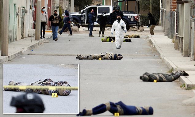 Zece cadavre înfășurate în pături și împrăștiate pe străzi, după o ciocnire între bande, în Mexic
