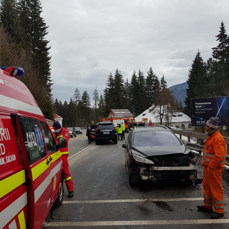 Accident grav pe DN1! Traficul este blocat pe ambele sensuri 749380