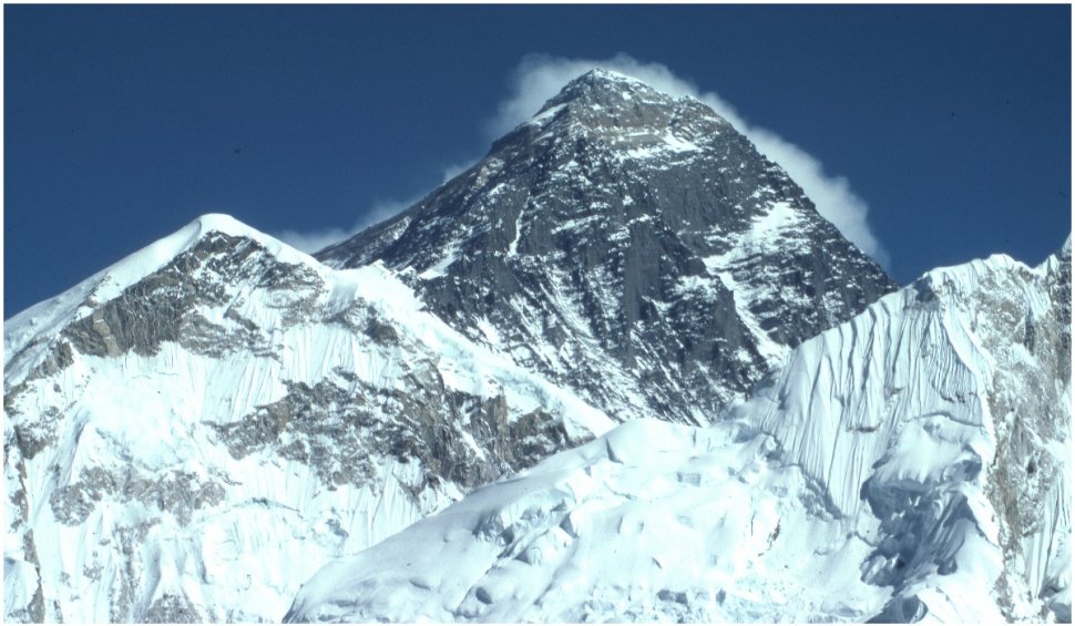Gheaţa care s-a format în 2000 ani pe Muntele Everest s-a topit în 25 ani