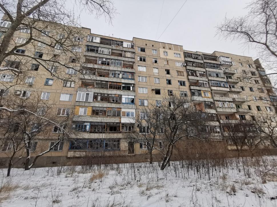 Antena 3, în direct de pe linia frontului | Mărturii cutremurătoare dintr-un oraş devastat de război: "Se trage încontinuu. De 8 ani stau fără geamuri în casă" 749544