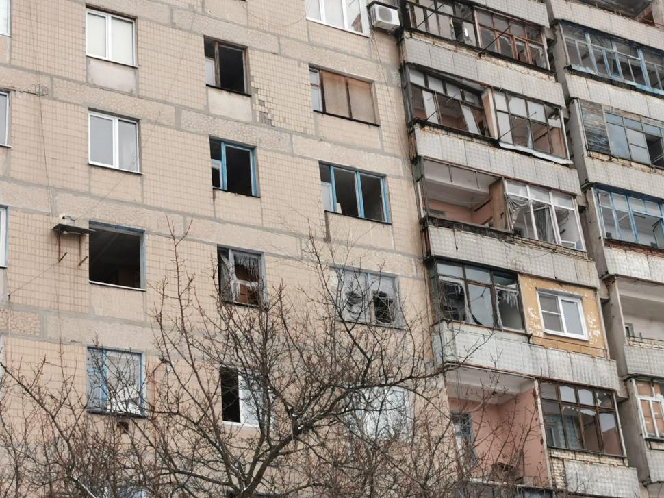 Antena 3, în direct de pe linia frontului | Mărturii cutremurătoare dintr-un oraş devastat de război: "Se trage încontinuu. De 8 ani stau fără geamuri în casă" 749545