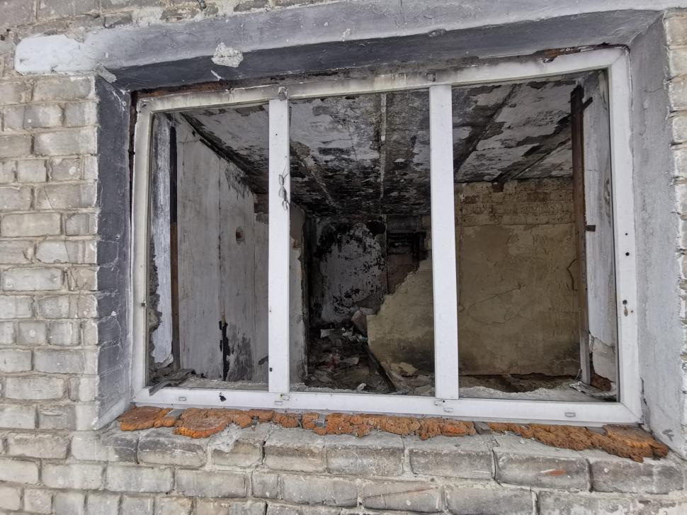 Antena 3, în direct de pe linia frontului | Mărturii cutremurătoare dintr-un oraş devastat de război: "Se trage încontinuu. De 8 ani stau fără geamuri în casă" 749552