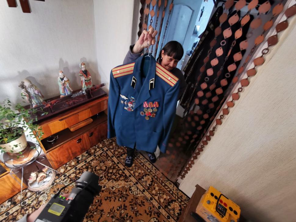 Antena 3, în direct de pe linia frontului | Mărturii cutremurătoare dintr-un oraş devastat de război: "Se trage încontinuu. De 8 ani stau fără geamuri în casă" 749562