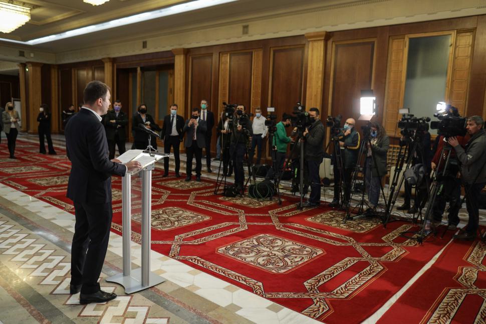 Cătălin Drulă: "USR va face opoziţie, ne reconectăm la oameni, ieşim în stradă când scăpăm de pandemie" 749677