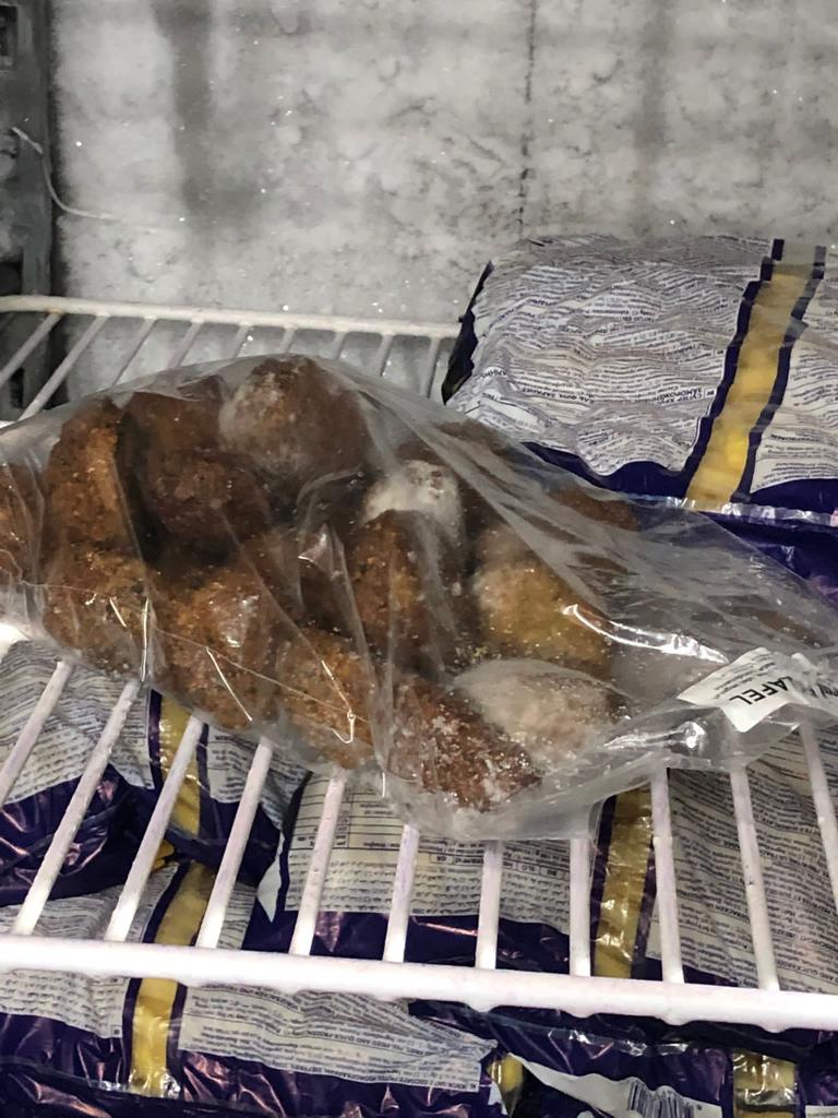 Restaurante dintr-un important mall din Capitală, închise temporar. Ce au găsit inspectorii ANPC în timpul controlului 749877