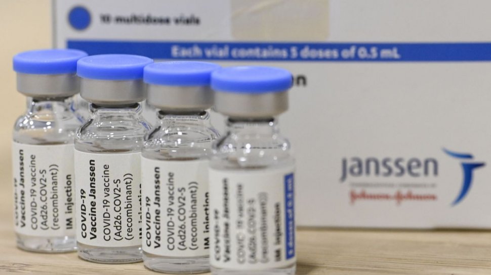 Johnson & Johnson întrerupe producția vaccinului Covid-19. Compania a închis discret fabrica