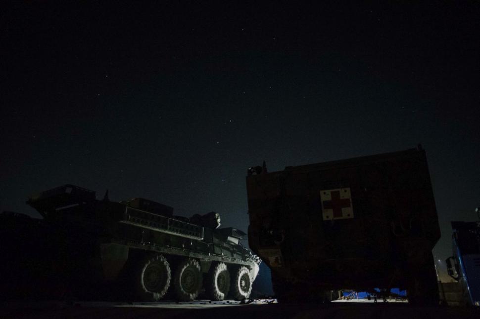 Primele imagini cu blindatele americane Stryker în România  750133
