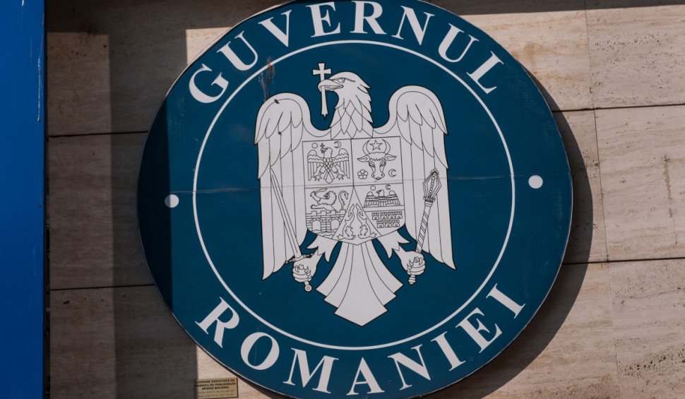 Topul celor mai abuzive instituții din România. Guvernul și CNSU, pe primele locuri