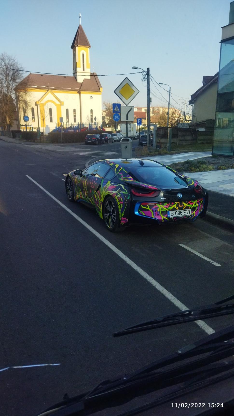 Anda Adam și-a parcat din nou bolidul de lux într-un loc nepermis. Cu ce argument a venit de data aceasta 750544