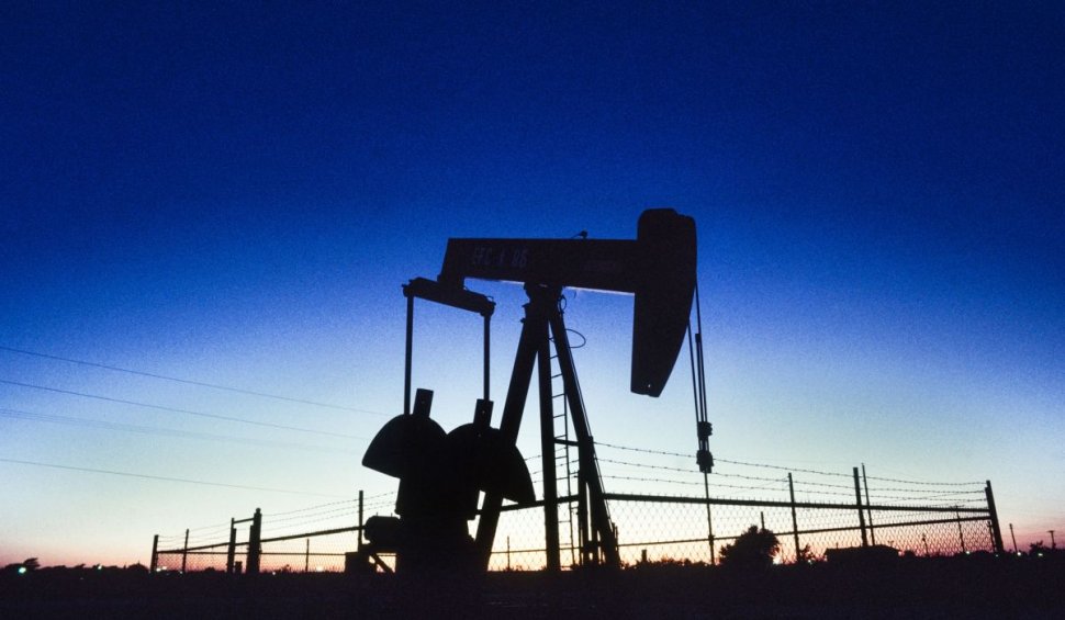 Prețul petrolului a atins cel mai ridicat nivel din ultimii șapte ani
