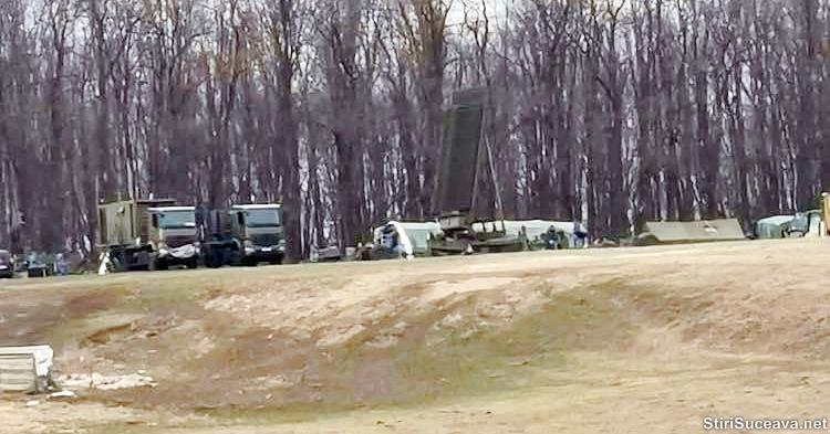 O tabără militară a fost instalată într-o localitate din Botoșani, după ce a tranzitat prin Suceava 751444