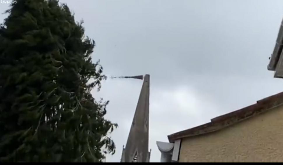 Imagini apocaliptice cu furtunile care au făcut ravagii în Europa. Vântul a depăşit 190 de kilometri pe oră 751660