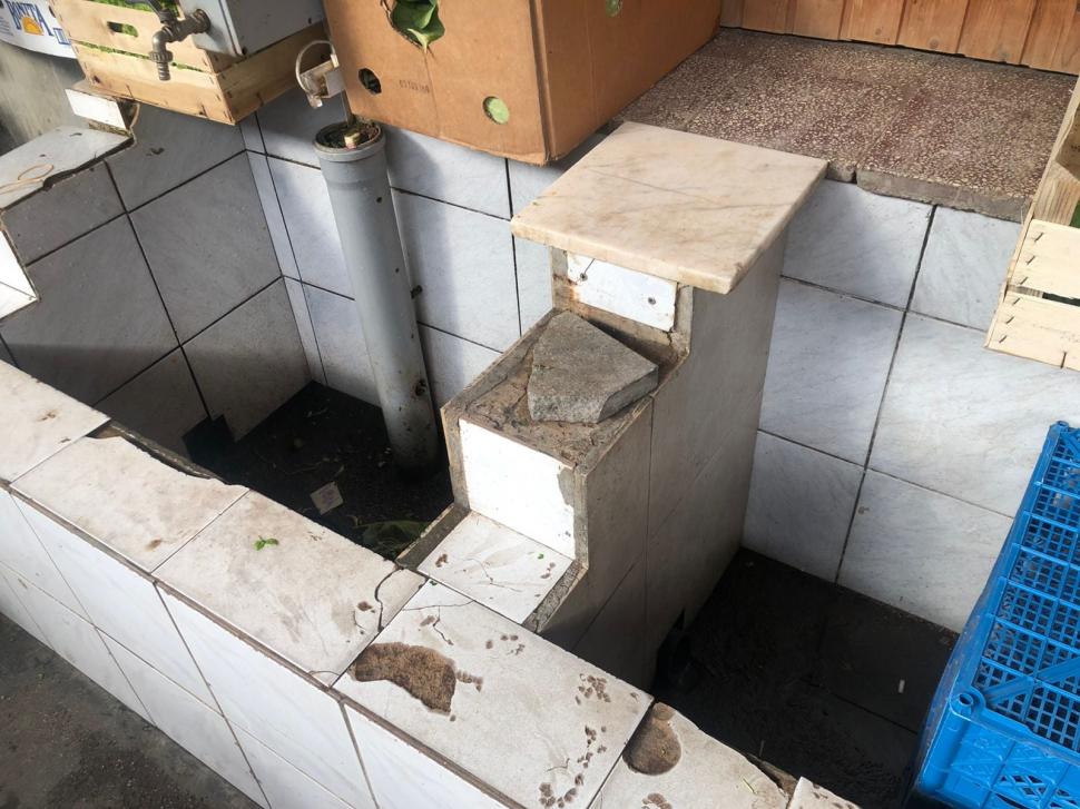 Încă o piață din Capitală, închisă pentru nereguli majore. ANPC: "O nouă dezamăgire" 752060