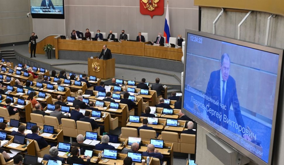 Duma de Stat de la Moscova votează în unanimitate tratatele semnate de Vladimir Putin cu separatiștii