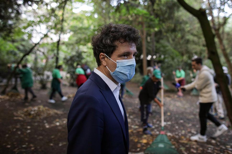 Parcurile din Capitală, în paragină. Nicuşor Dan nu a investit nimic în întreţinerea lor 752148