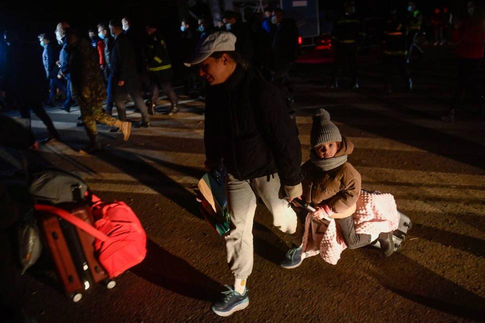 Ea este Eva, fetița care a fugit din calea bombardamentelor: ”Sper ca războiul să se termine cât de curând!” 753059