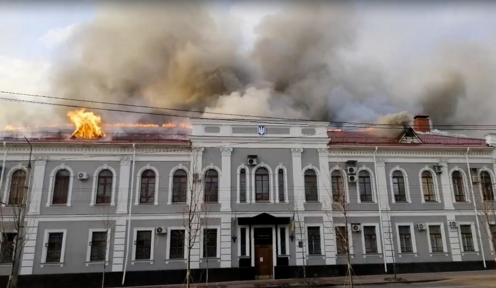 Incendiu la sediul Serviciilor Secrete dintr-un oraș din Ucraina