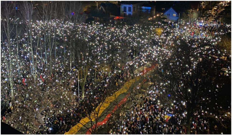 Mii de oameni din întreaga lumea au ieșit în stradă: ”Suntem alături de Ucraina” 753023