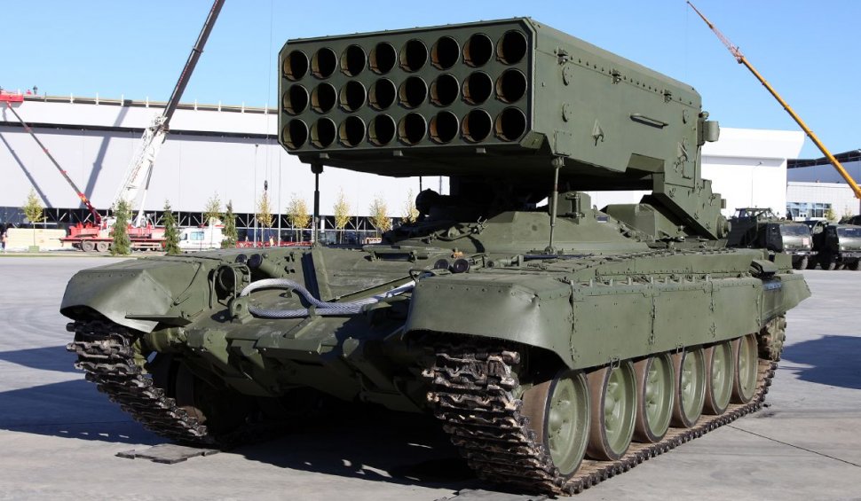 O echipă CNN a raportat în apropiere de Ucraina un lansator rusesc de bombe termobarice