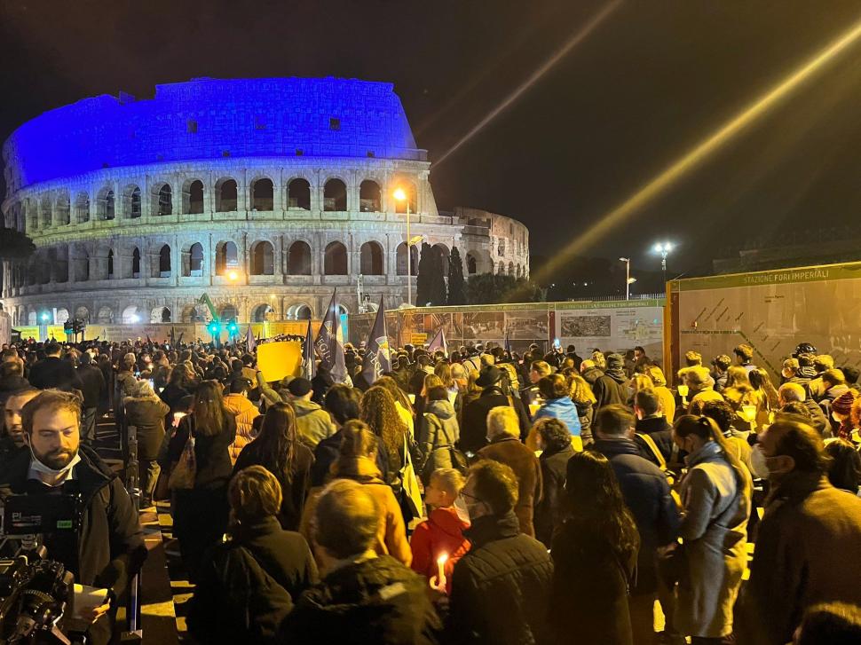 Oamenii din întreaga lume protestează pe străzi împotriva războiului din Ucraina: "Stop războiului! Stop Putin!" 753146