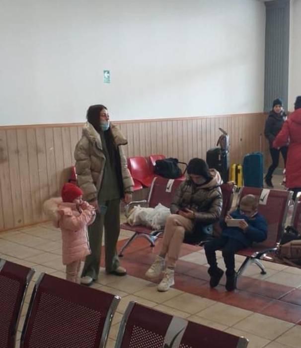 Refugiaţii din Ucraina au început să sosească în Gara de Nord din Bucureşti 753267
