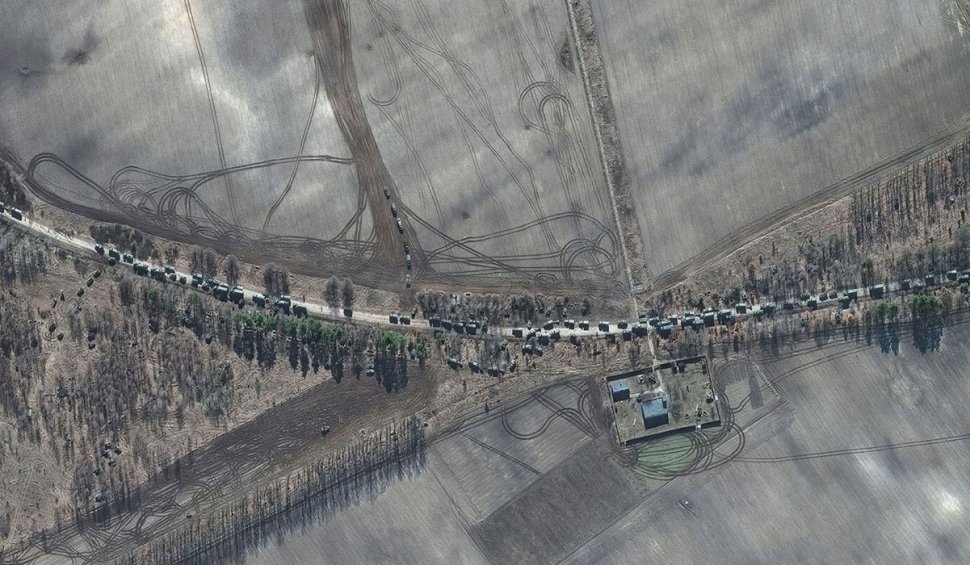 SUA: "Trupele Moscovei se află încă în afara Kievului" | Un convoi rus întins pe 27 de kilometri ar pregăti asaltul decisiv
