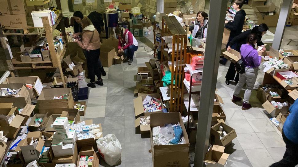 Miracolul umanităţii! În Lvov teama de război nu a înfrânt bunătatea. Zeci de voluntari încearcă să ajute 753726