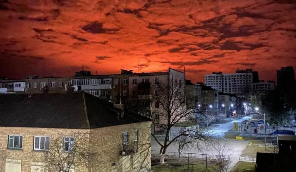 Război în Ucraina | Ruşii au atacat şi invadat capitala Kiev, cinci oameni au murit în urma unui bombardament | Antena 3 transmite LIVE 24 din 24 753190