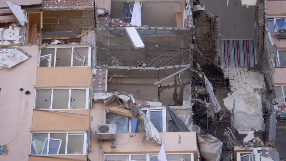 Război în Ucraina | Ruşii au atacat şi invadat capitala Kiev, cinci oameni au murit în urma unui bombardament | Antena 3 transmite LIVE 24 din 24 753563