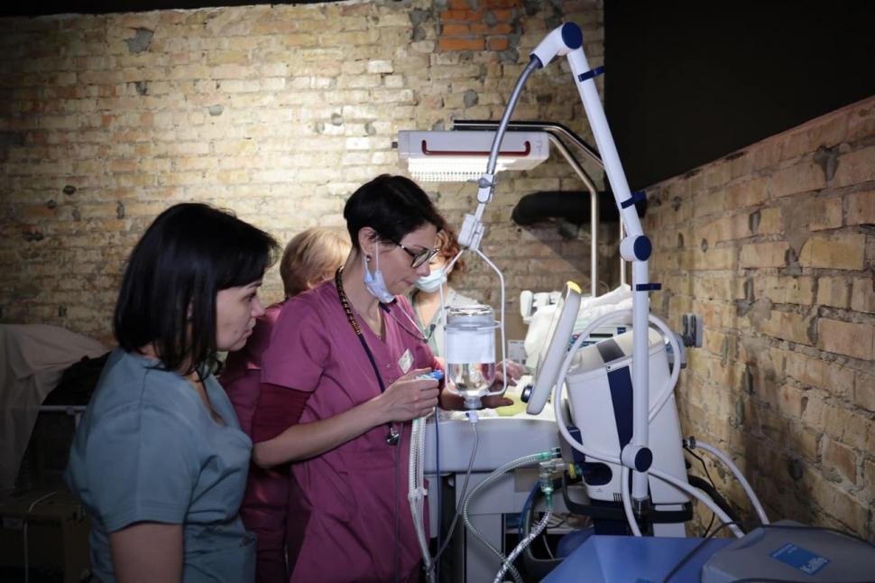 Copii români nou-născuți din mame surogat ucrainene nu mai au provizii, în buncărul unde se ascund 753869