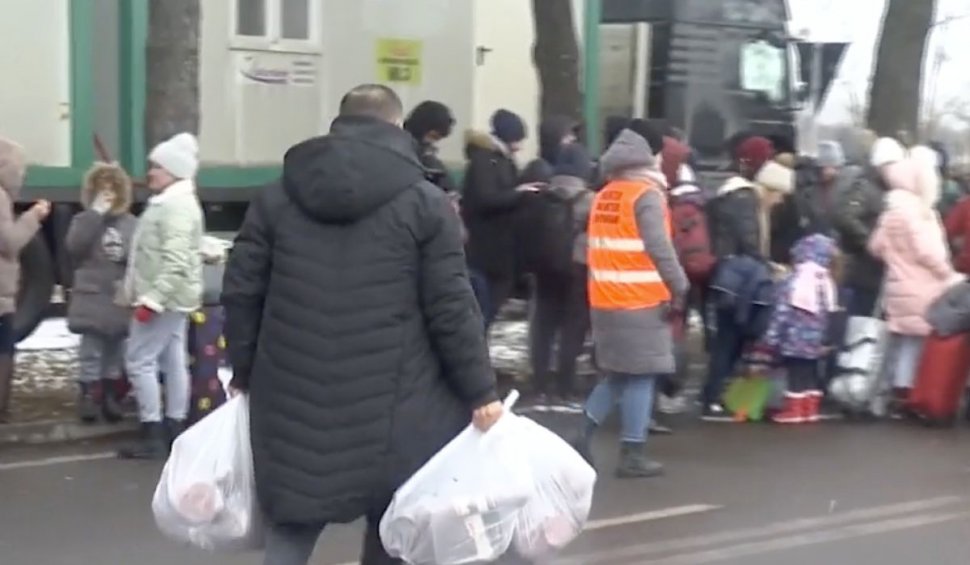 Refugiații ucraineni din Vama Siret au primit 44 de tone de ajutoare de la umaniști