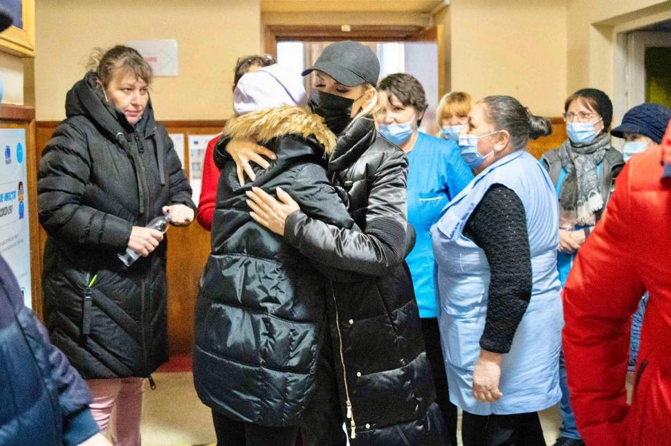 Gabriela Firea, printre refugiați: ”Este greu de descris în cuvinte!” 754192