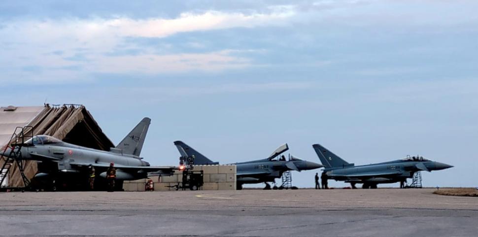 Italia își suplimentează numărul de avioane Eurofighter Typhoon în România 754068