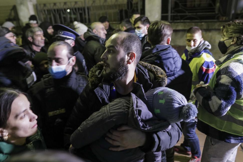 Tren cu 1.600 de refugiaţi din Ucraina a ajuns la Bucureşti. "A fost teribil, îngrozitor | Harkiv a fost transformat în Stalingrad, Kiev a fost bombardat" 754366