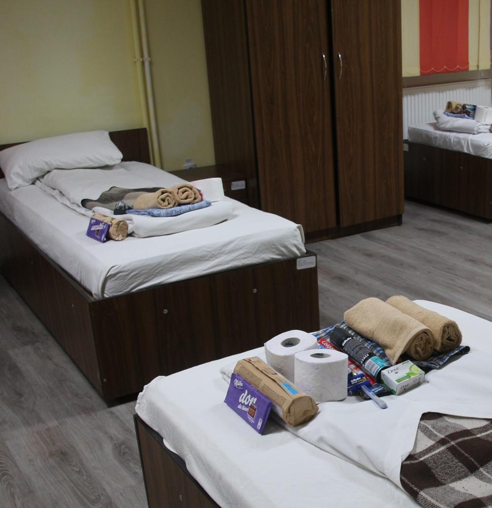 Liceeni refugiați din Ucraina, primiți cu flori, dulciuri și mărțișoare de elevii de la Colegiului Militar din Breaza 754708