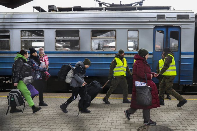 Marea Britanie refuză să-și deschidă granițele pentru refugiații din Ucraina