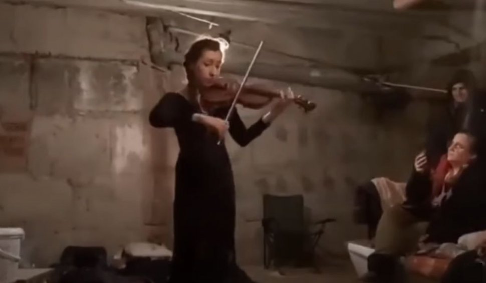 Miniconcert de vioară în buncăr, în timp ce rachetele cădeau în oraş, în Ucraina