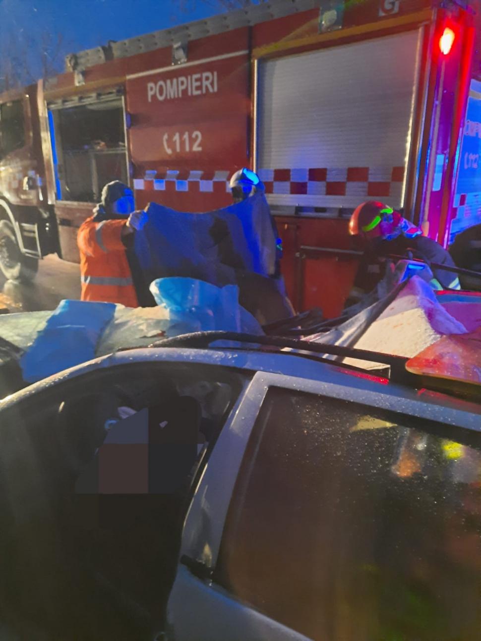 O femeie și un bărbat au murit într-un accident cumplit produs în județul Bacău 754964