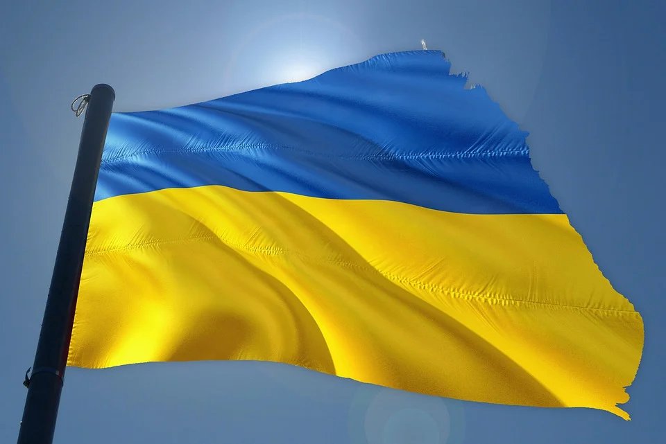 Ce înseamnă cele două culori, albastru și galben, de pe steagul Ucrainei 