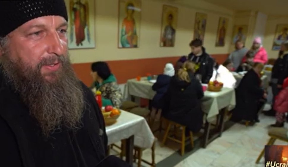 Peste 50 de suflete, care au fugit din calea războiului, au găsit linişte şi speranţă la mănăstirea Izvorul Tămăduirii din Petrova
