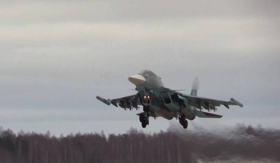  Două avioane de luptă ruseşti Su-30SM au fost doborâte de armata ucraineană și s-au prăbușit în Marea Neagră