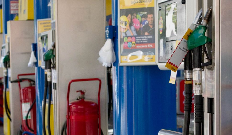 Inspectorii de muncă au amendat benzinăriile cu 2.2 milioane de lei