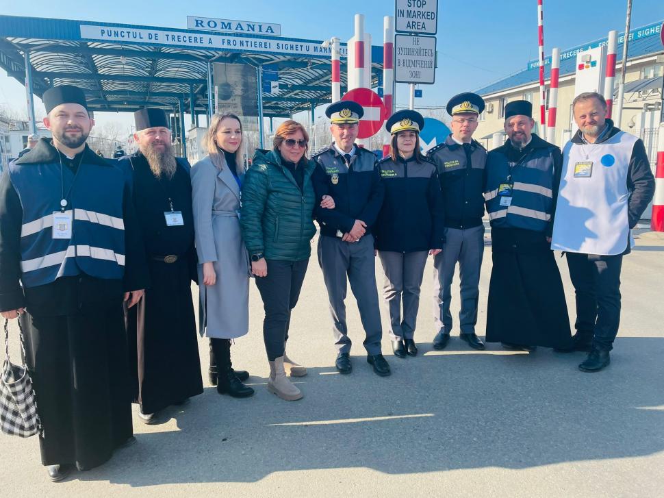 Lacrimi şi poveşti emoţionante din Vama Sighet, un pod de jucării pentru copiii ucraineni care şi-au lăsat în urmă ţara, şi taţii  756828