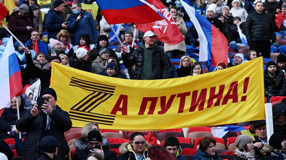 Zeci de mii de ruşi sărbătoresc pe stadion cei 8 ani de la anexarea Crimeei | Teroarea şi bombardamentele continuă în Ucraina 756945